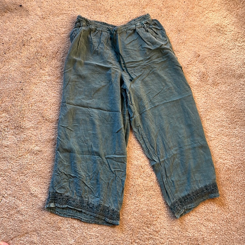 patrons of peace cropped pants size small